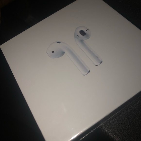 AirPods